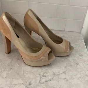White House black Market Platform pumps